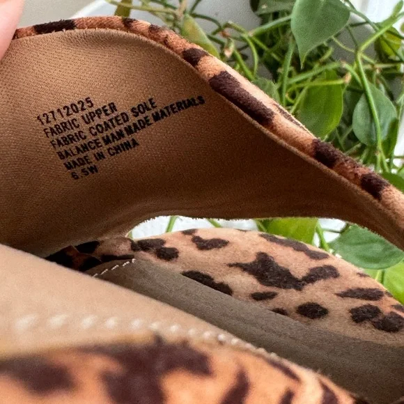 Torrid wedges - Picture 4 of 5